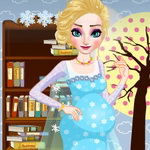 Elsa Pregnant Dress Up